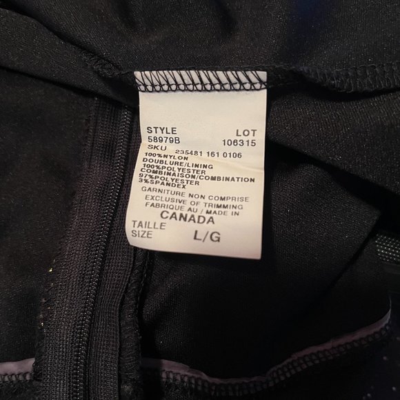 le chateau Cocktail Evening Dress - Picture 10 of 11